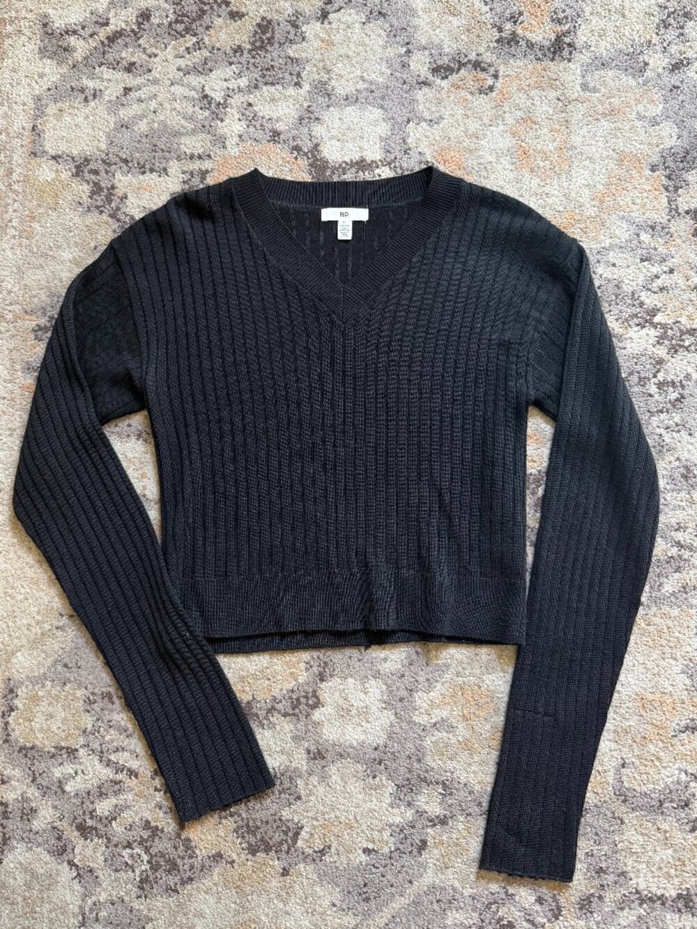 V-neck Ribbed Sweater